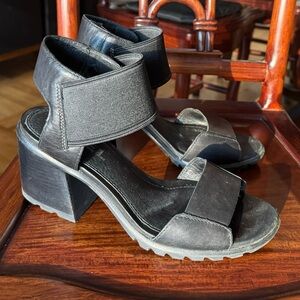Sorel Nadia comfortable chunky elastic black leather heel sandals
